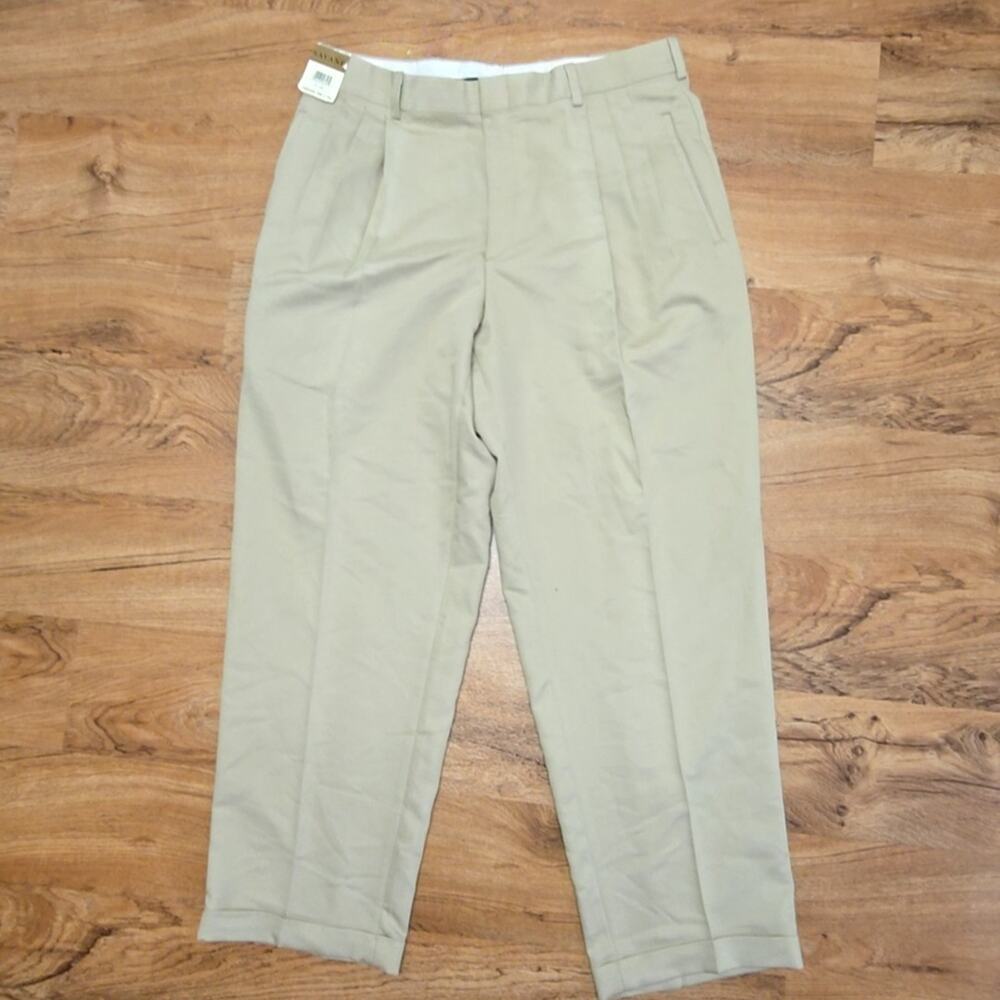 Savane Mens Premier No Wrinkle Khaki Pants Relaxed Fit Beige 35x30